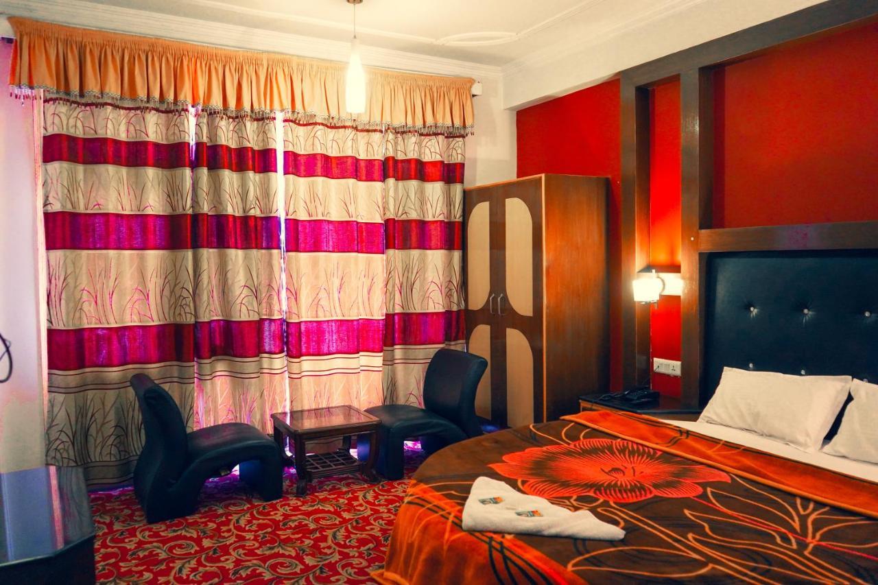 Hotel Akash Regency Manāli Εξωτερικό φωτογραφία