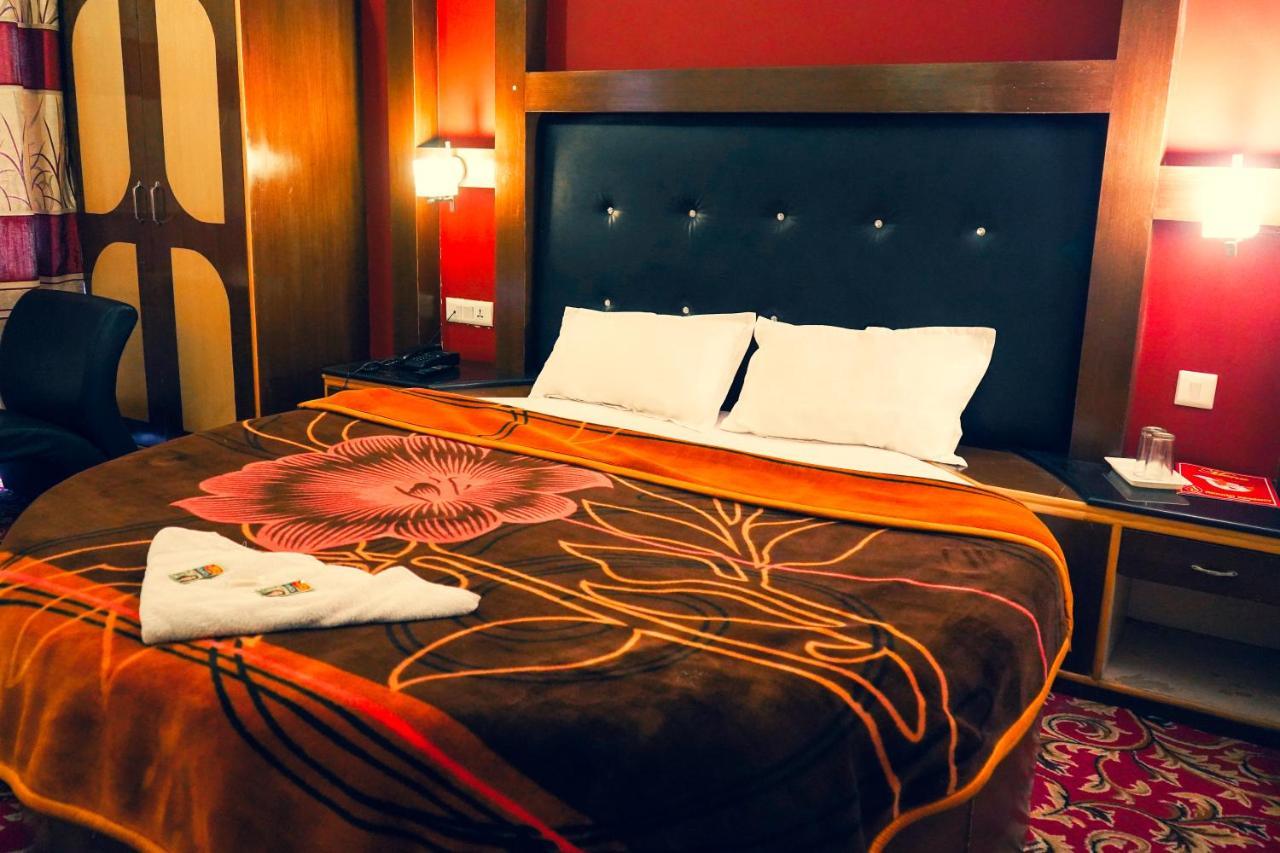 Hotel Akash Regency Manāli Εξωτερικό φωτογραφία