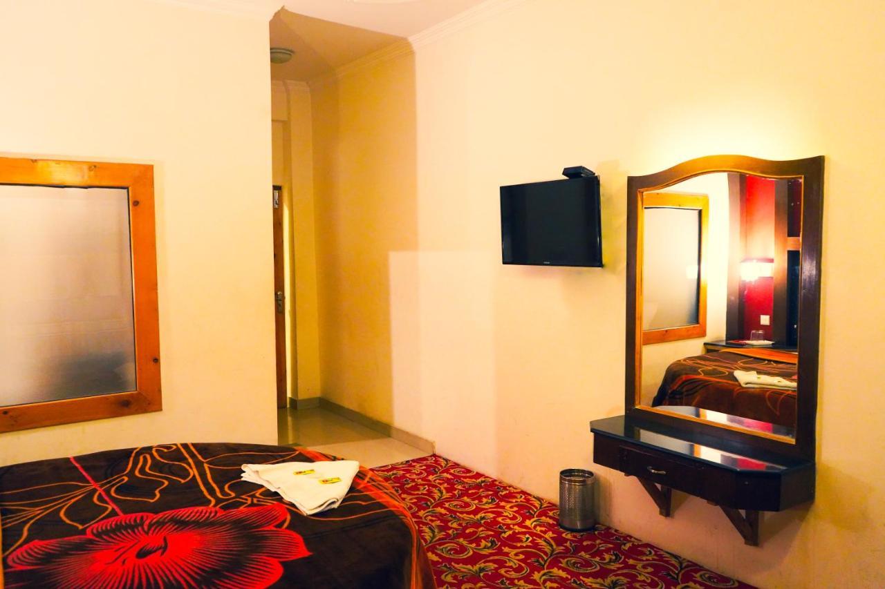 Hotel Akash Regency Manāli Εξωτερικό φωτογραφία