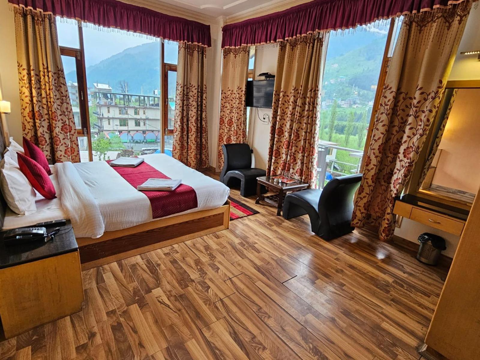 Hotel Akash Regency Manāli Εξωτερικό φωτογραφία